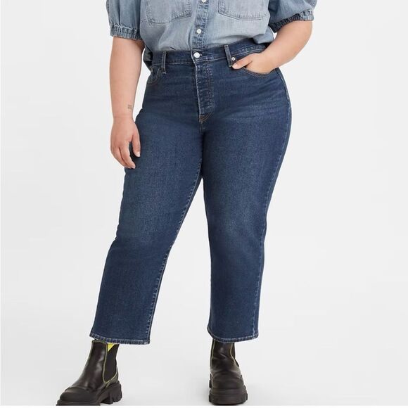 Levi’s | Women’s Plus Size Wedgie Straight High Rise Dark Wash Button Fly Jeans - Picture 1 of 9